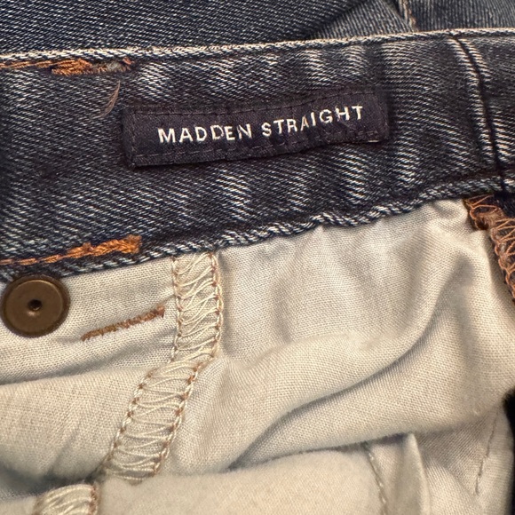 Chaps | EUC Women’s Dark Blue Straight Leg Jeans Size 16P - Picture 6 of 8